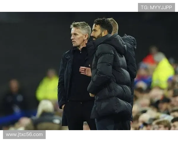 曼联新帅开局碾压！阿莫林 9 轮 16 分甩滕哈格 5 分